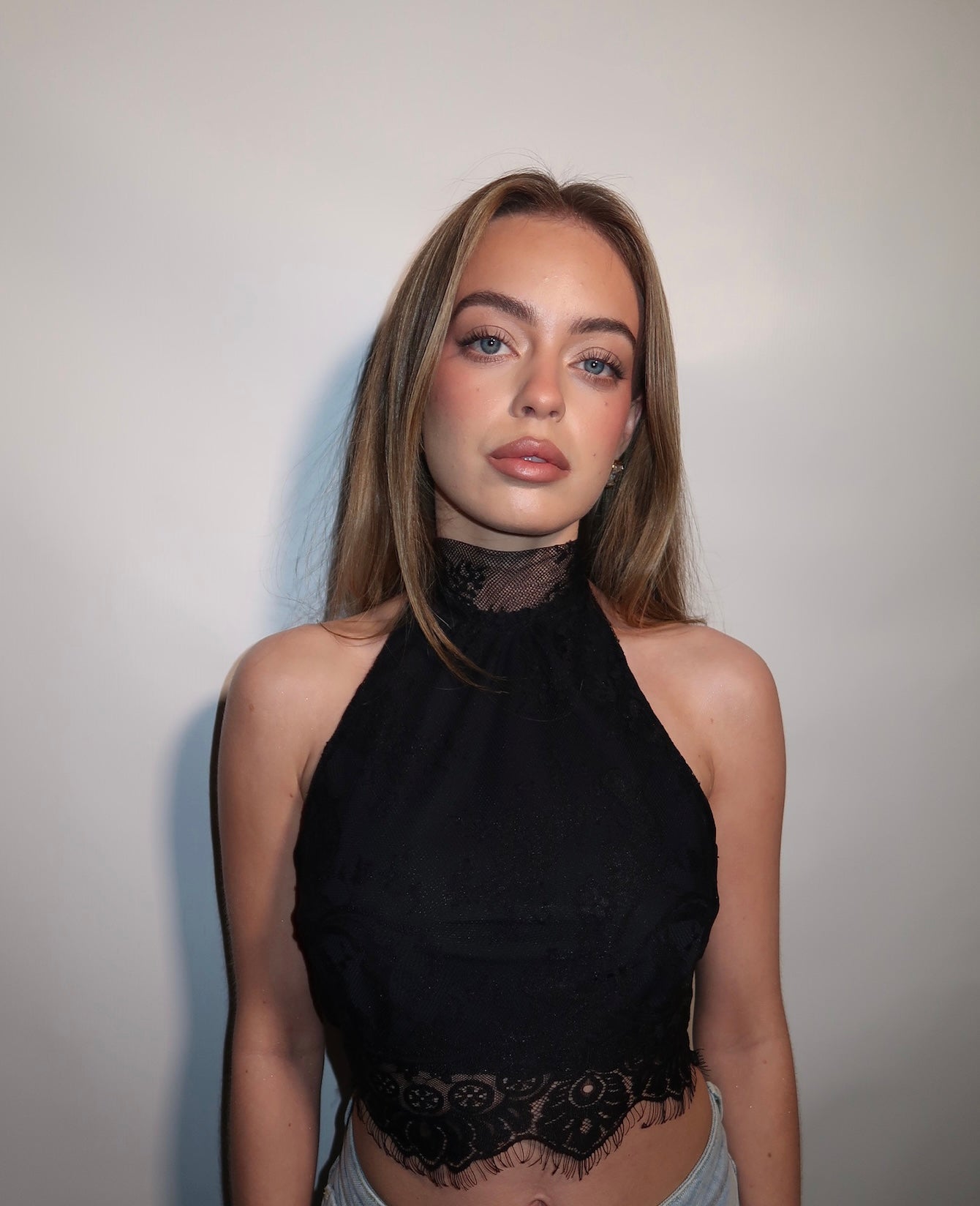 Black Halter